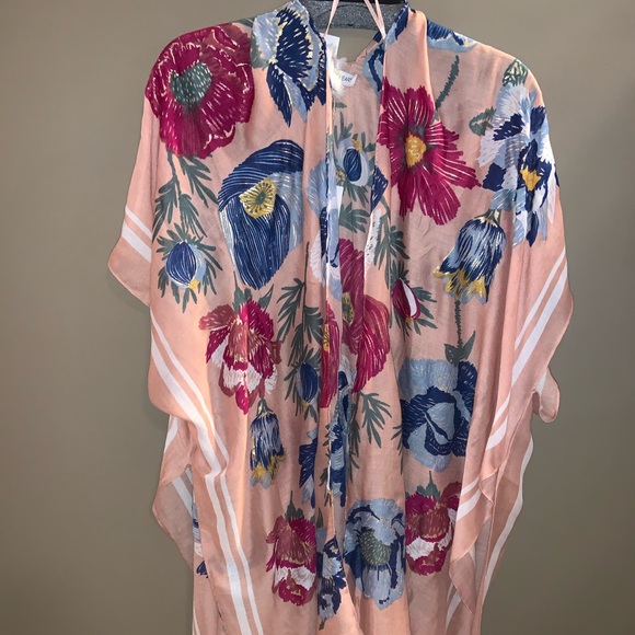 Kimono - Picture 1 of 2